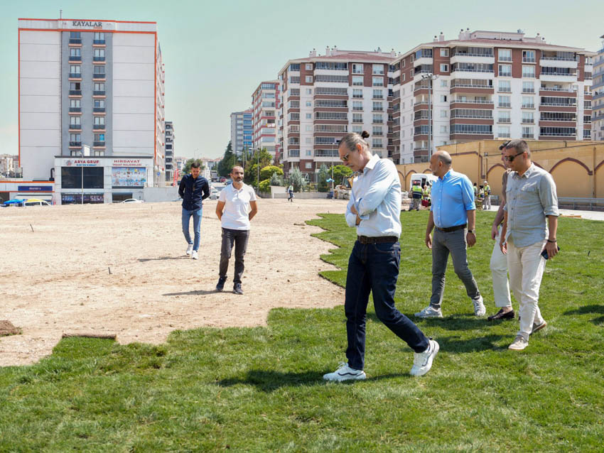 Etimesgut Belediyesi, ilçenin yaşam kalitesini artırmak adına gerçekleştirdiği projelerle dikkat