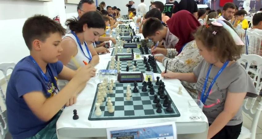 Burhaniye Belediyesi, Balıkesir Gençlik ve Spor İl Müdürlüğü ile Türkiye