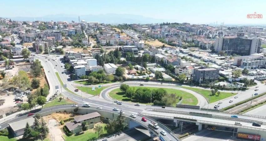 Bursa Büyükşehir Belediyesi, Ata Bulvarı ile Sanayi Caddesi kesişiminde bulunan