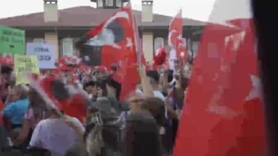 Bursa Büyükşehir Belediyesi tarafından 30 Ağustos Zafer Bayramı dolayısıyla düzenlenen