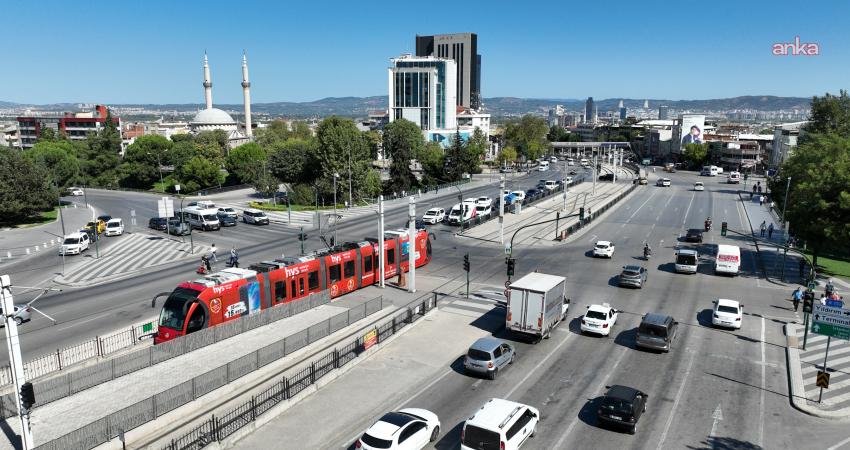 Bursa’da kesintisiz ulaşımı sağlamak amacıyla projeler geliştiren Büyükşehir Belediyesi, Şehirlerarası