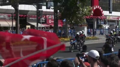 Ankara'da 30 Ağustos Zafer Bayramı'nın 103'üncü yıl dönümünde TBMM'den Ulus'taki