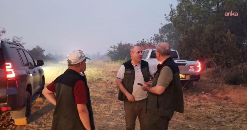 Çanakkale'nin Gelibolu ilçesinde çıkan orman yangını nedeniyle Pazarlı ve Ilgardere köylerinden