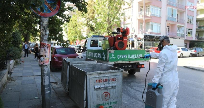 İlçenin 123 mahallesinde yıl boyunca ilaçlama çalışmalarını sürdüren Çankaya Belediyesi