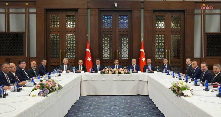 Cumhurbaşkanı Yardımcısı Cevdet Yılmaz, 2026-2028 dönemini kapsayacak Orta Vadeli Programın