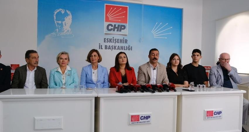 CHP İzmir Milletvekili Sevda Erdan Kılıç, partisinin belediyelerindeki sosyal belediyecilik
