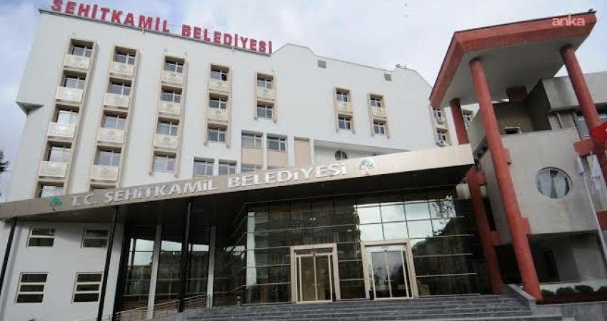 CHP’den istifa ederek AK Parti’ye geçen Umut Yılmaz’ın başkan olduğu