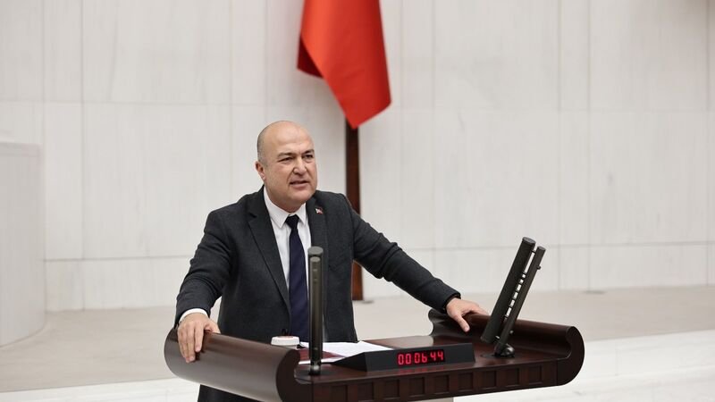 CHP Genel Başkan Yardımcısı Murat Bakan, Taliban’ın, Afganistan’daki işsizliği azaltmak