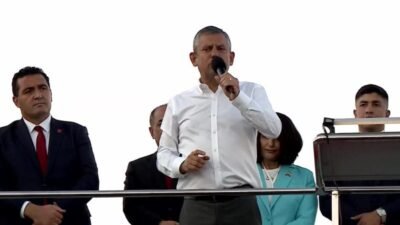 CHP Genel Başkanı Özgür Özel, Sivas'ta düzenlenen Millet İradesine Sahip