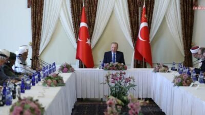 Cumhurbaşkanı Recep Tayyip Erdoğan, İstanbul'da bulunan Dünya Müslüman Alimler Birliği