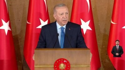 Cumhurbaşkanı Recep Tayyip Erdoğan, "Merkez Bankası rezervlerimiz 176,5 milyar dolara