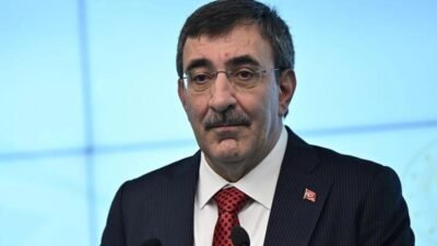 Cumhurbaşkanı Yardımcısı Cevdet Yılmaz, "13 milyar doları aşan yıllıklandırılmış uluslararası