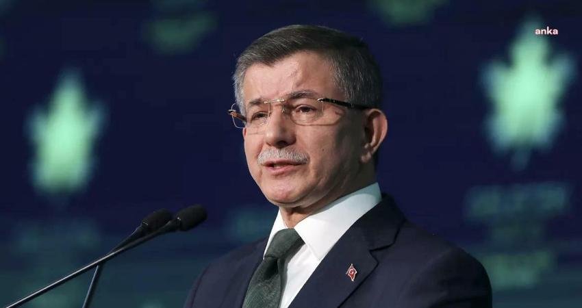 Gelecek Partisi Genel Başkanı Ahmet Davutoğlu, “Bir Resmin Anatomisi” başlıklı