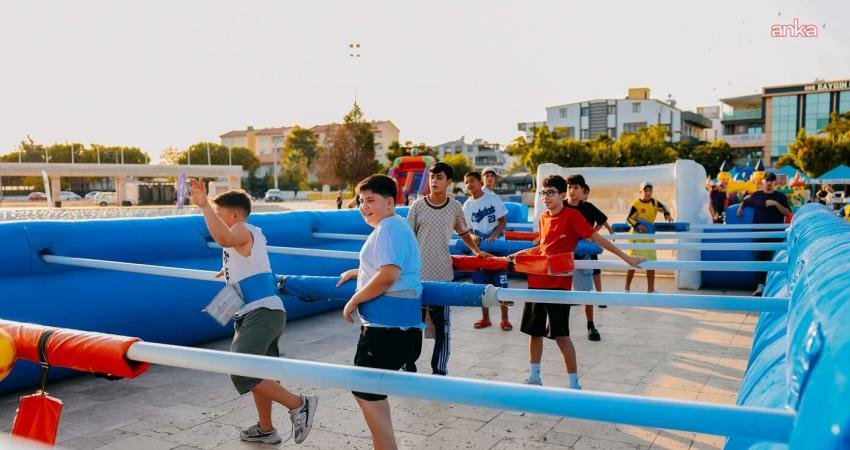 Didim Belediyesi’nin "Yaz Şenlikleri" çocukların ve ailelerin yoğun katılımıyla devam