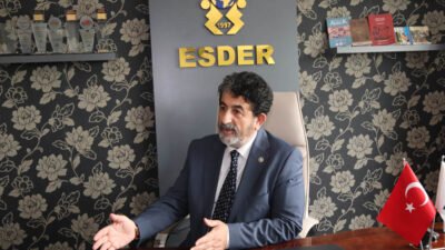 Hükümet ile memur sendikaları arasında devam eden toplu görüşmelerde memura