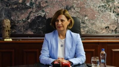 CHP’den AK Parti’ye geçen belediye başkanlarına ilişkin konuşan Eskişehir Büyükşehir