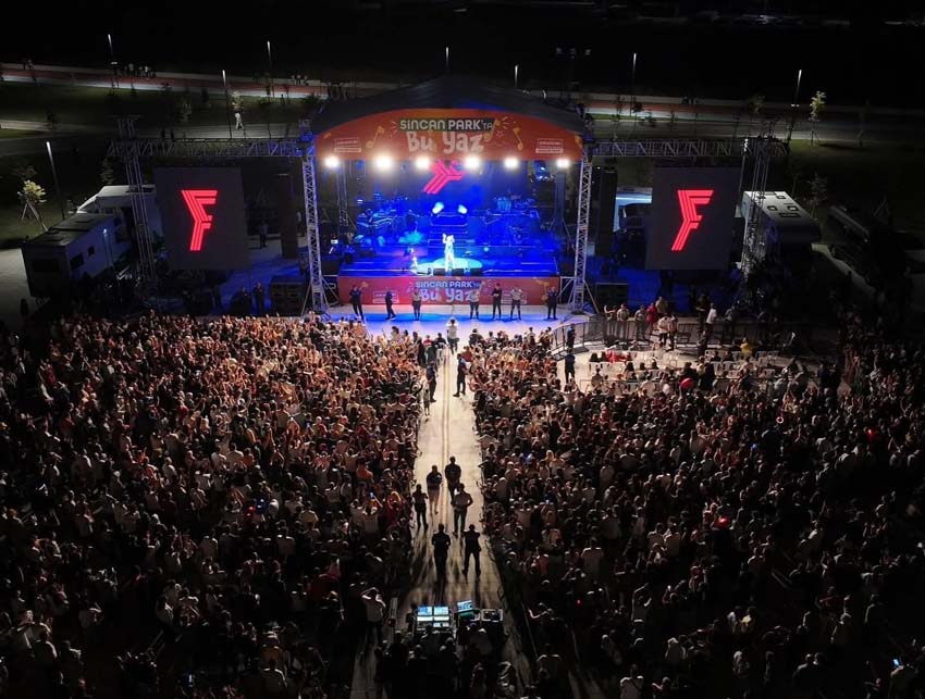 Sincan’da yaz festivali coşkuyla geçti. Sincan Park muhteşem konserlere ve