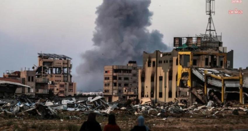 İsrail’in işgal planı kapsamında binaların büyük bir bölümünü yıktığı Gazze