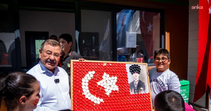 Gölbaşı Belediye Başkanı Yakup Odabaşı ‘Dönüştür, Hediye Kazan’ kampanyası kapsamında