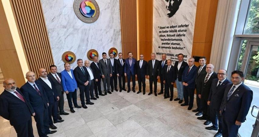 Türkiye Odalar ve Borsalar Birliği (TOBB) Başkanı Rifat Hisarcıklıoğlu, Türkiye