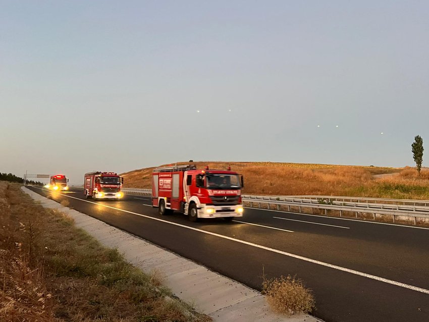 İstanbul Büyükşehir Belediyesi, Çanakkale’de devam eden orman yangınına müdahale çalışmalarına