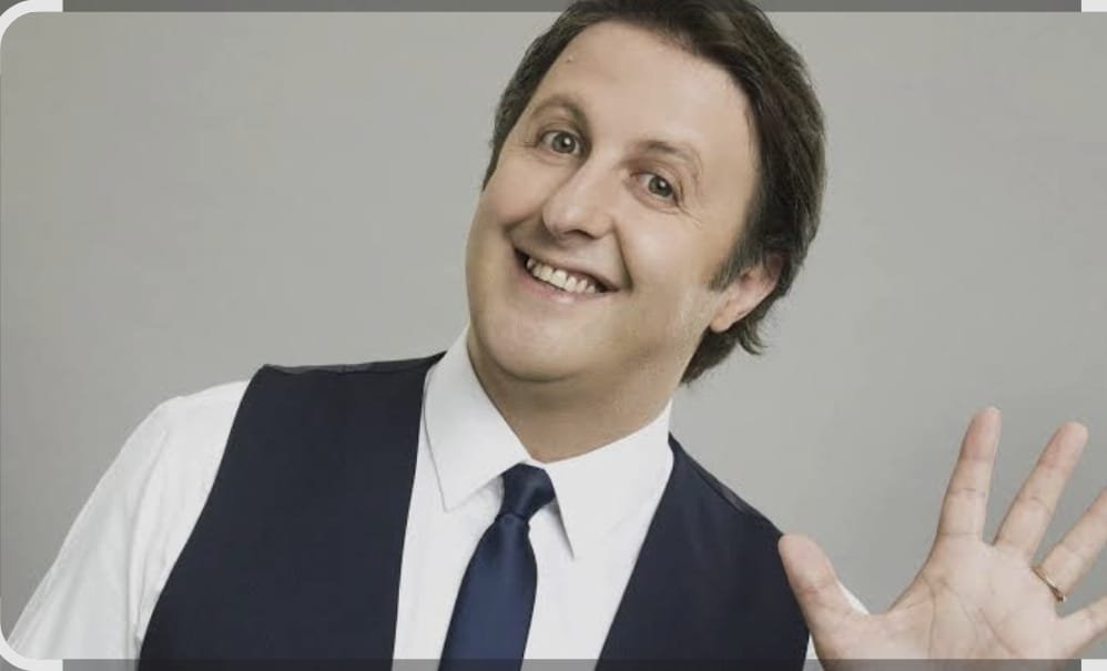 Balıkesirli sevilen oyuncu ve sunucu İlker Ayrık, “Gerçekler Acıdır” adlı