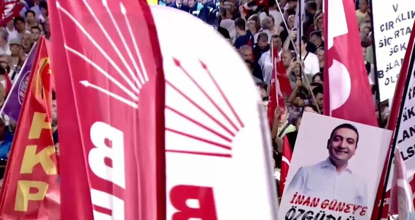 Tutuklanmasının ardından Beyoğlu Belediye Başkanlığı görevinden uzaklaştırılan İnan Güney, "Demokrasimiz