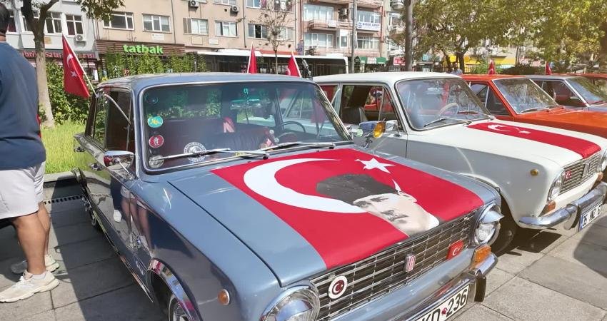 Kadıköy’de, 30 Ağustos Zafer Bayramı bu yıl da coşkuyla kutlanıyor.
