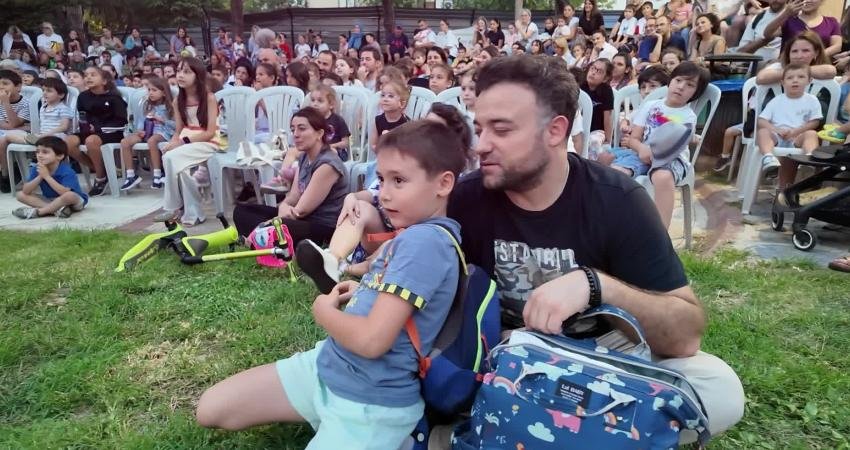 Kadıköy Belediyesi’nin çocukları tiyatro ile buluşturmak amacıyla her yıl düzenlediği