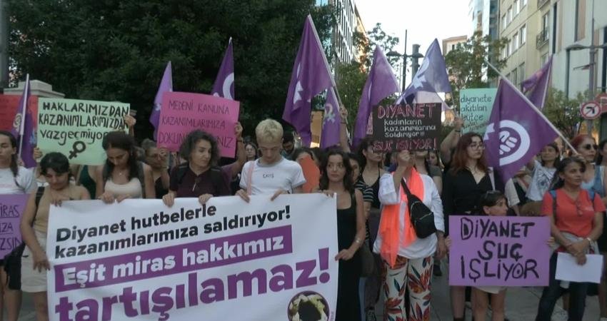 Kadınlar Birlikte Güçlü Platformu, Diyanet İşleri Başkanlığı’nın son hutbesinde kadınların