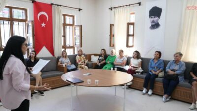 Keçiören Belediyesi tarafından Basınevleri Gün Evi’nde düzenlenen “Tatil Döneminde Aile