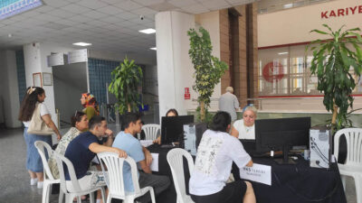 Keçiören Belediyesi, Yükseköğretim Kurumları Sınavı (YKS) tercih sürecinde üniversite adaylarına