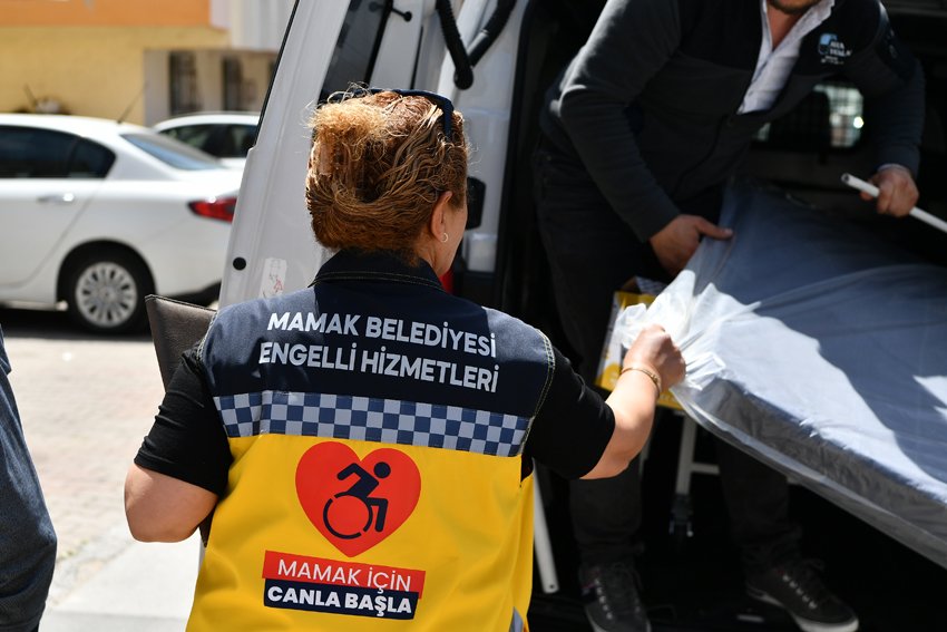 Mamak Belediyesi’nden 2025’in ilk 6 ayında 2 bin 230 vatandaşa sağlık hizmeti Mamak Belediyesi, sosyal belediyecilik anlayışıyla yürüttüğü çalışmalar kapsamında, vatandaşların sağlık