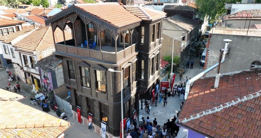 Mudanya Cumhuriyet Galerisi, 5 Eylül Cuma günü kapılarını ziyaretçilerine açıyor.