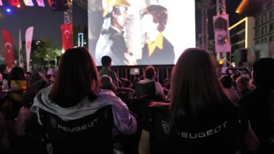 Keçiören Belediyesi, kültür ve sanat faaliyetlerine verdiği önemi bir kez