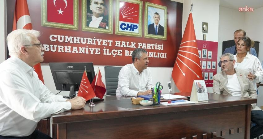 Cumhuriyet Halk Partisi Genel Başkanı Özgür Özel, CHP Burhaniye İlçe