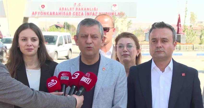 CHP lideri Özel, Afyonkarahisar Ceza İnfaz Kurumu'nda İBB soruşturması kapsamında