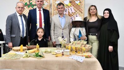 Mamak Belediyesi Kırsal Hizmetler Müdürlüğü tarafından düzenlenen “Balmumlu Kumaş Yapımı