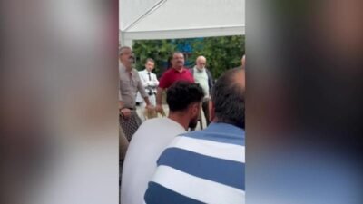 Şavşat Belediyesinde, yerel seçimlerin ardından işten çıkarılan ve işe iade