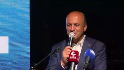 Sinop'ta düzenlenen 2025-2026 Balıkçılık Sezonu açılış töreninde konuşan Sinop Belediye Başkanı