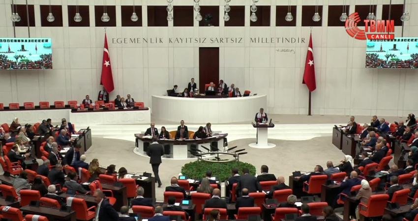 AK Parti İstanbul Milletvekili Hasan Turan, "Ortada insanlık tarihinin görmüş