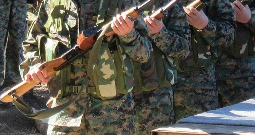 Tel Abyad’da Beggara aşireti, PKK/YPG’ye karşı mücadele başlattı Suriye’nin Rakka iline bağlı Tel Abyad ilçesinde, Barış Pınarı Harekatı