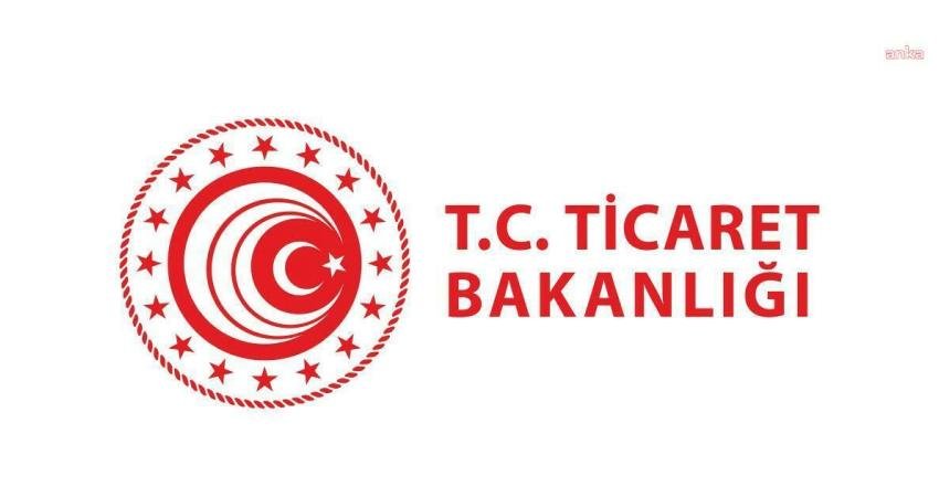 Ataşehir'de bir markette sosyal medyaya yansıyan "domateslerin çöpe dökülmesi" görüntüleri