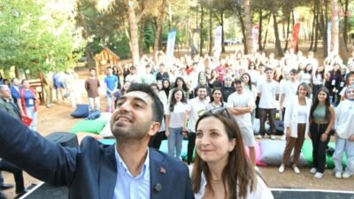 Tuzla’da Yükseköğretim Kurumları Sınavı’na (YKS) hazırlanan gençler için moral ve