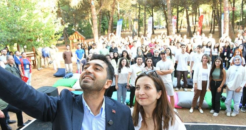 Tuzla’da Yükseköğretim Kurumları Sınavı’na (YKS) hazırlanan gençler için moral ve