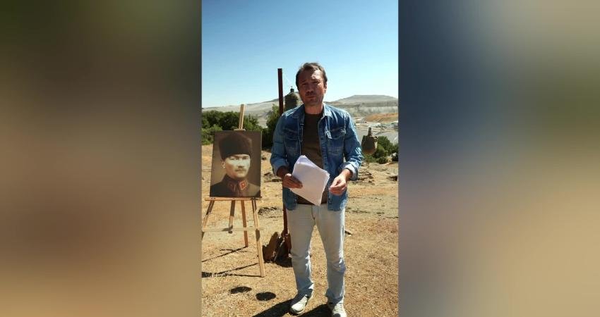 Aktivist Hakan Savaş, Uşak’taki su krizine işaret ederek, “Bugün Kurtuluş