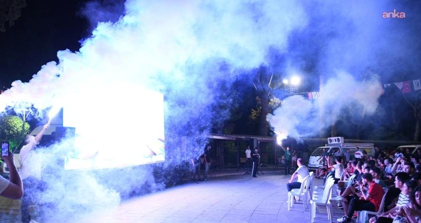 12 Dev Adam’ın final heyecanı Bornova’da dev ekranda yaşanacak Bornova Belediyesi, EuroBasket’te finale çıkan A Milli Erkek Basketbol Takımının