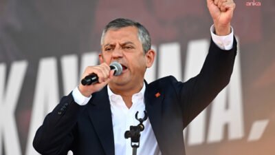 CHP Genel Başkanı Özgür Özel, AK Parti'nin 31 Mart yerel