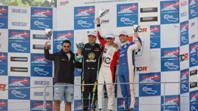 Yurt içinde ve yurt dışında elde ettiği başarılarla dikkati çeken