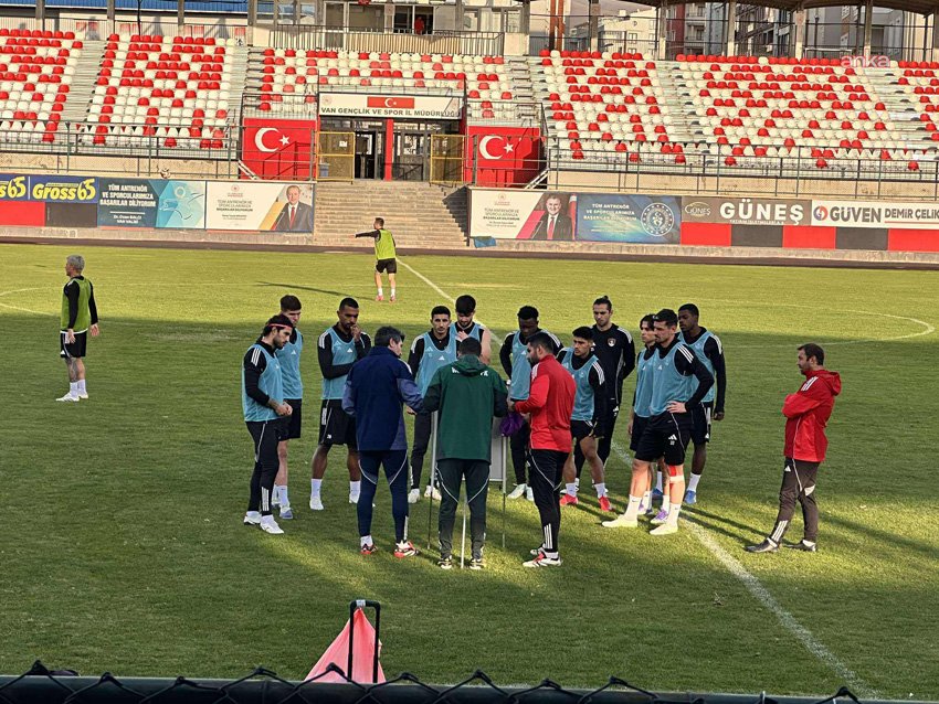 TFF 1. Lig’in 8. haftasında bölge derbisinde Vanspor, sahasında Amedspor’u